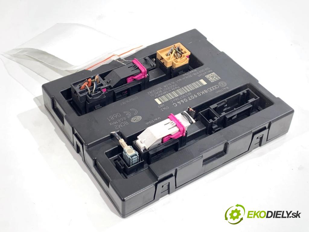 AUDI A4 B8 sedan 2008 132 kW 2.0 TFSI 1984 Modul komfortu 8K0907064C (Modul komfortu)