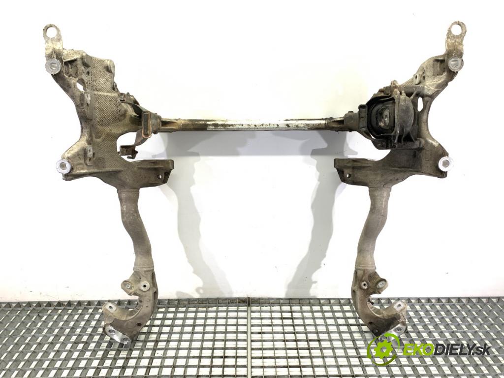 AUDI A4 B8 sedan 2008 132 kW 2.0 TFSI 1984 výztuha pod motor 8T0399315J (Přední výztuha)