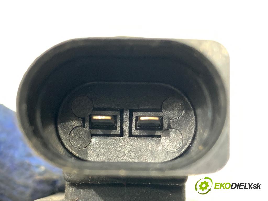 AUDI A4 B8 sedan 2008 132 kW 2.0 TFSI 1984 Ventil tlaku 037906283C (Ventil)