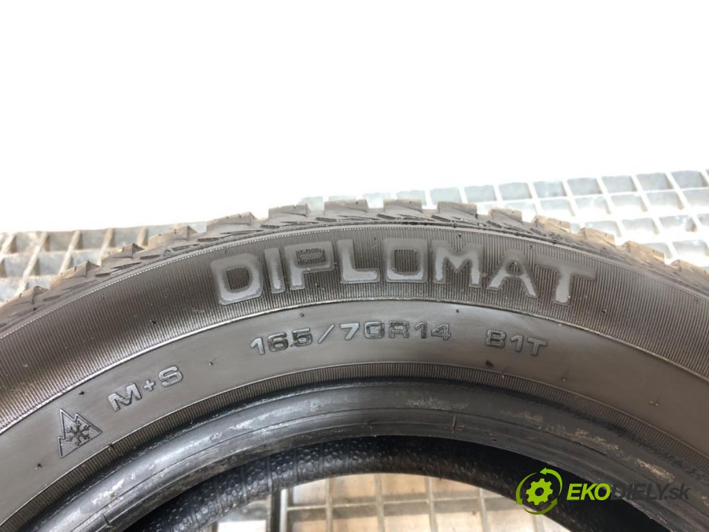 --- ---      PNEUMATIKA: zima 2X 165/70 14" DIPLOMAT: