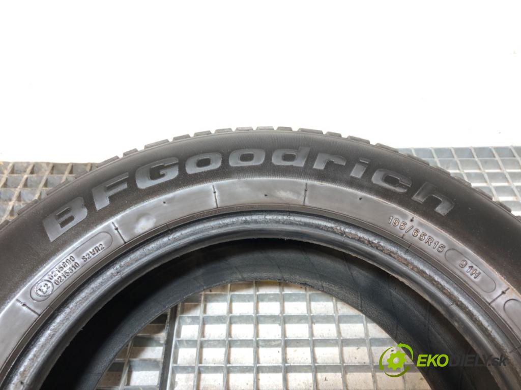 --- ---      PNEUMATIKY: PARA: VÍCENÁ SEZÓNA: 195/65 15"