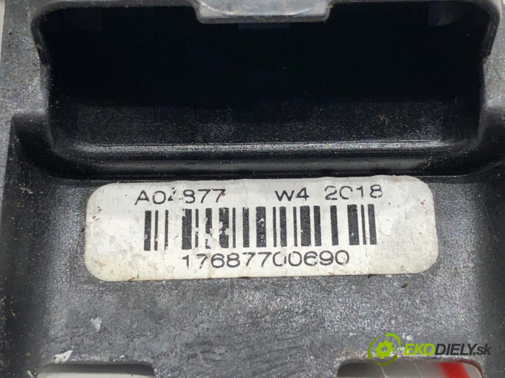 CITROEN C3 III liftback 2018 61 kW 1.2 PureTech 82 1199 zámok Dvere pravy zad 123984
