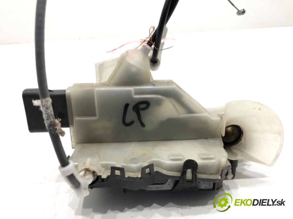 CITROEN C3 III liftback 2018 61 kW 1.2 PureTech 82 1199 zámok Dvere ľavy predný 123981