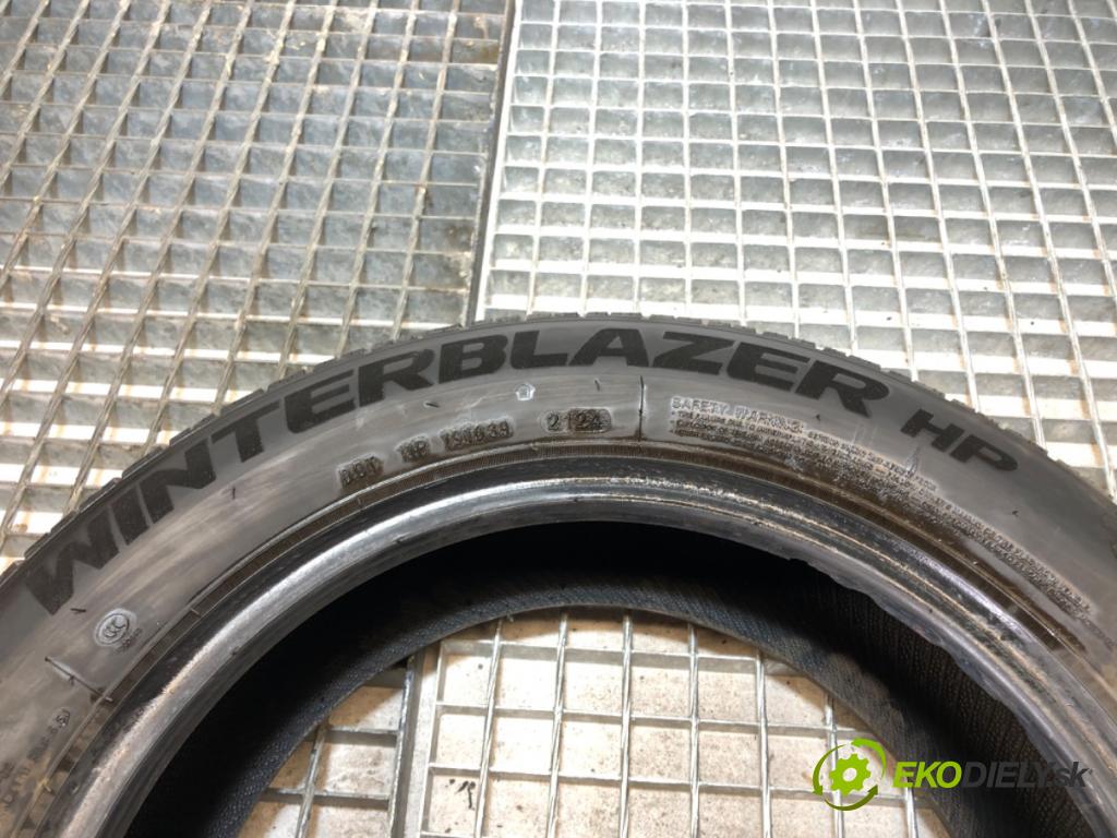 --- ---      PNEUMATIKA: zima 2X 185/60 15"