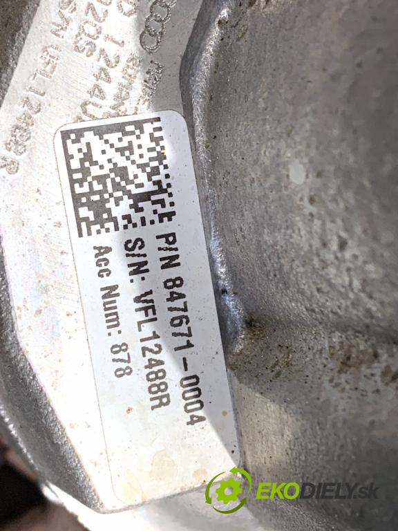 SKODA OCTAVIA III Kombi 2018 85 kW 1.6 TDI 1598 turbo 04L253020S (Kompletní turbodmychadlo)