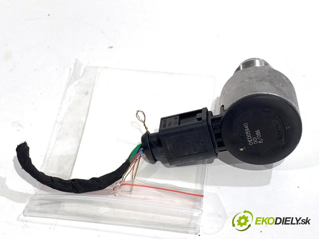 SKODA OCTAVIA III Kombi 2018 85 kW 1.6 TDI 1598 Regulátor tlaku paliva 04L130764B (Palivový systém ostatné)