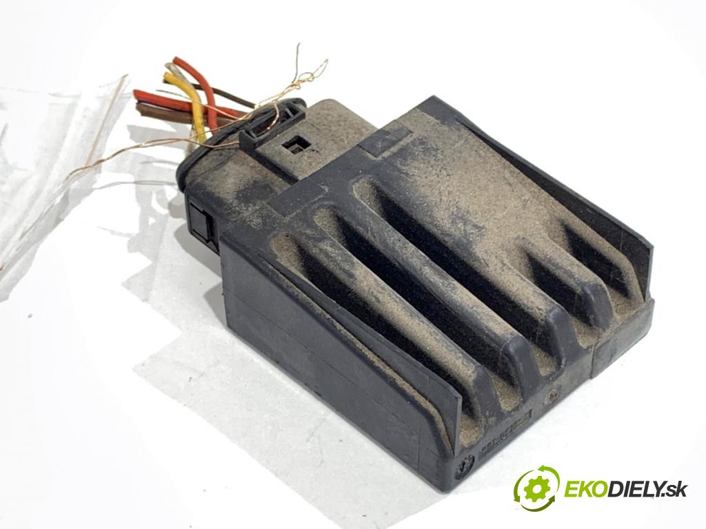 SKODA OCTAVIA III Kombi 2018 85 kW 1.6 TDI 1598 Modul pumpy paliva 3Q0906121B