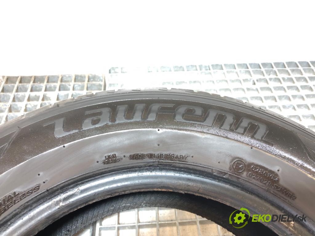 --- --- PNEUMATIKY: 2X 195/65 15" LAUFENN