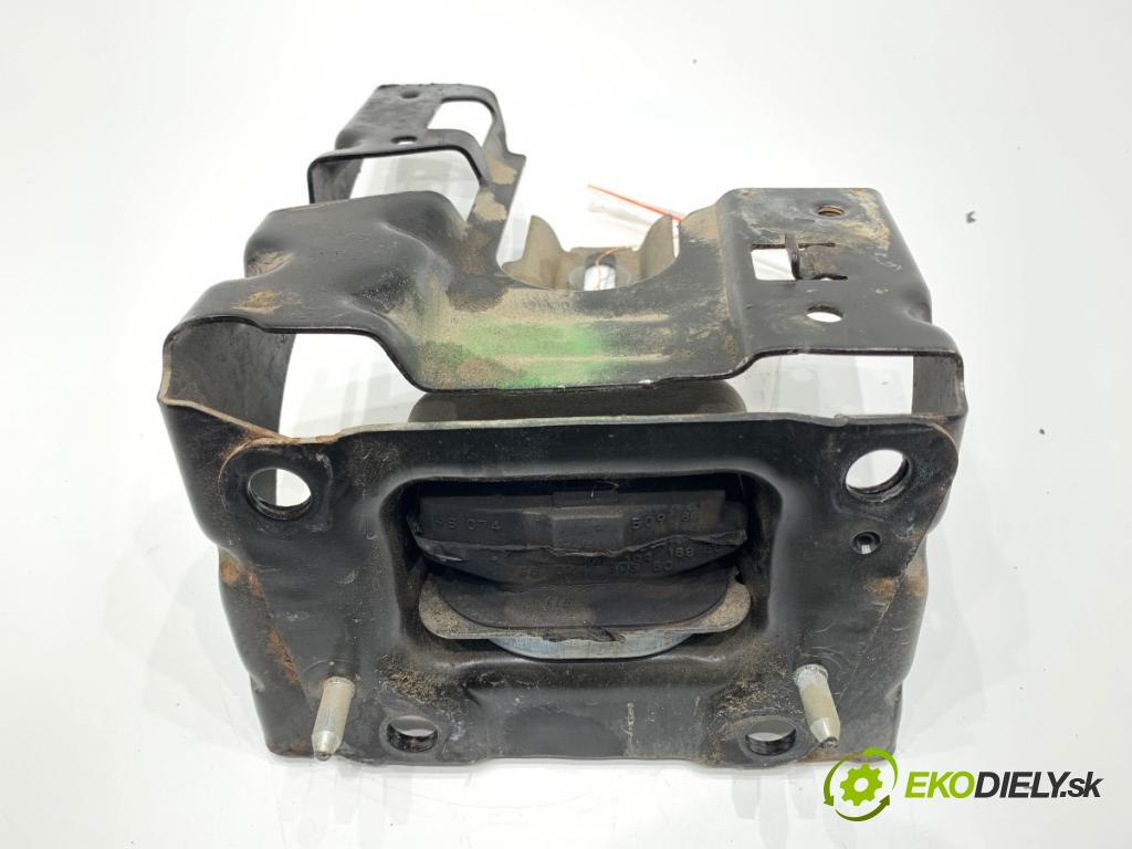 CITROEN C3 III liftback 2018 61 kW 1.2 PureTech 82 1199 Držiak prevodovky 9807450680