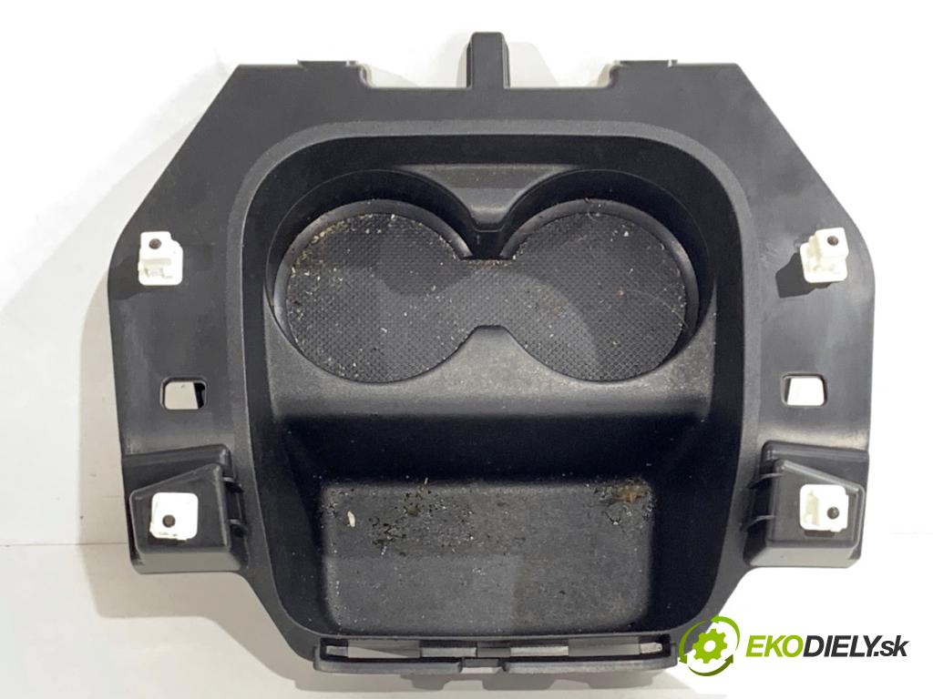 CITROEN C3 III liftback 2018 61 kW 1.2 PureTech 82 1199 držák na nápoje 9812511777 (Držák nápojů)