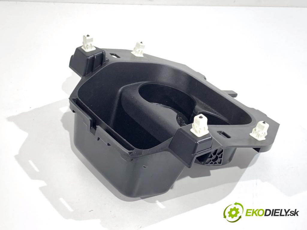 CITROEN C3 III liftback 2018 61 kW 1.2 PureTech 82 1199 držák na nápoje 9812511777 (Držák nápojů)