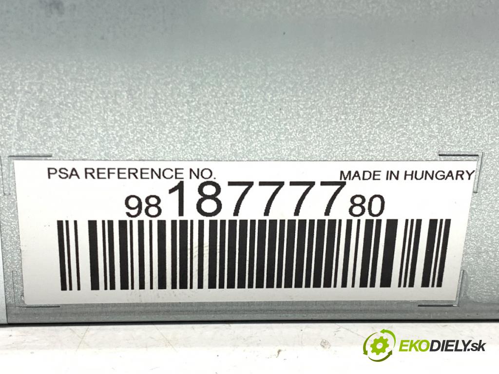 CITROEN C3 III liftback 2018 61 kW 1.2 PureTech 82 1199 RADIO 9818777780 (Audio zariadenie)