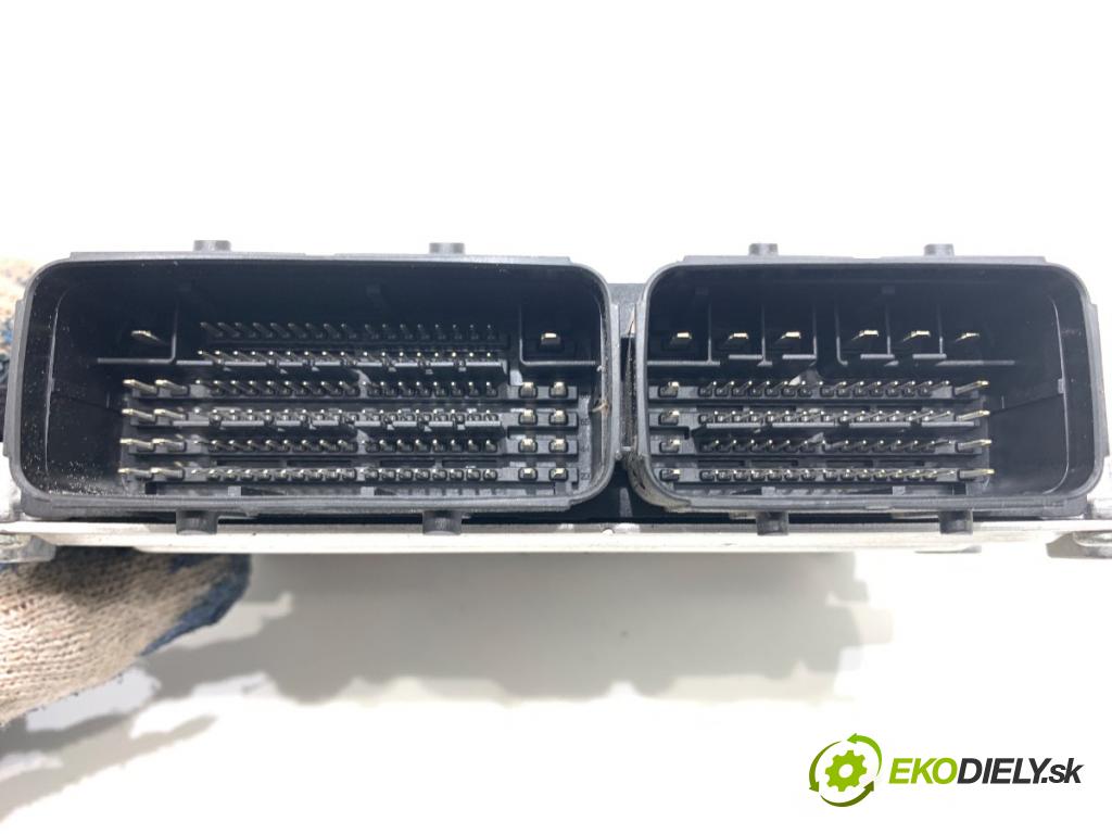 CITROEN C3 III liftback 2018 61 kW 1.2 PureTech 82 1199 riadiaca jednotka Motor 9829598880 (Riadiaca jednotka)