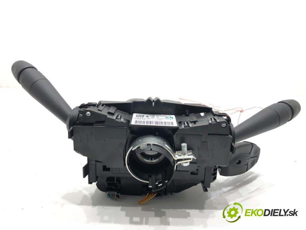 CITROEN C3 III liftback 2018 61 kW 1.2 PureTech 82 1199 Prepínač kombinovaný 98125456ZD (Prepínacie páčky pod volantom)