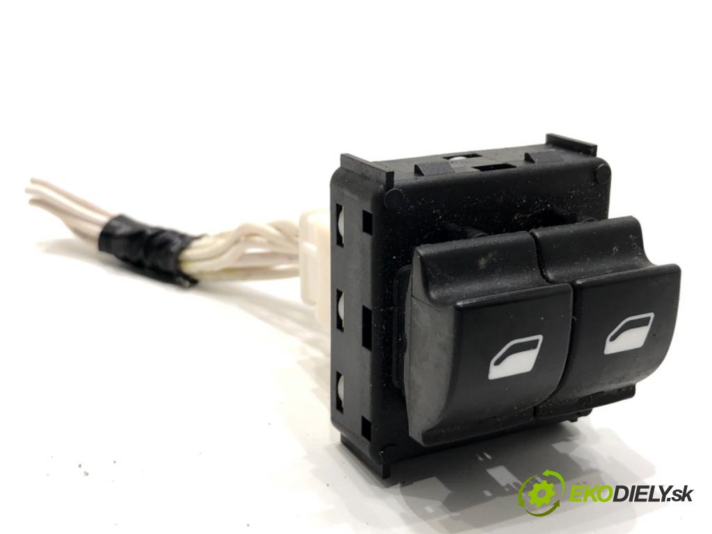 CITROEN C3 III liftback 2018 61 kW 1.2 PureTech 82 1199 Prepínač okien 98016298ZD (Prepínacie páčky pod volantom)