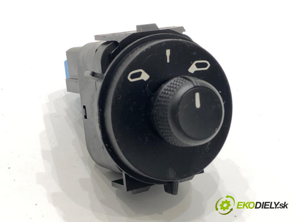 CITROEN C3 III liftback 2018 61 kW 1.2 PureTech 82 1199 Prepínač nastavenia spätných zrkadiel 96673722ZD (Prepínacie páčky pod volantom)