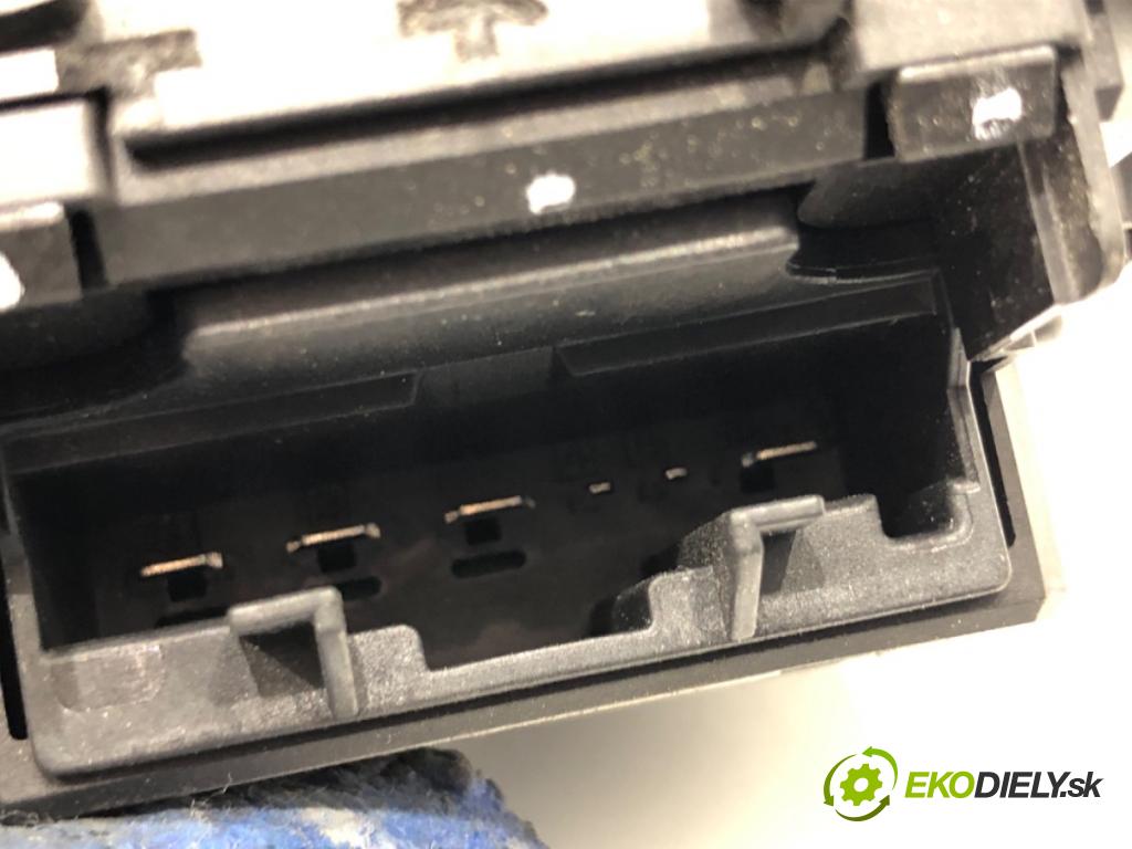 CITROEN C3 III liftback 2018 61 kW 1.2 PureTech 82 1199 Odpor, rezistor kúrenia vzduchu 9286870 (Odpor (rezistor) kúrenia)