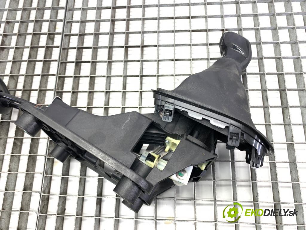 CITROEN C3 III liftback 2018 61 kW 1.2 PureTech 82 1199 Kulisa 9808161480 (Rýchlostná páka (kulisa))