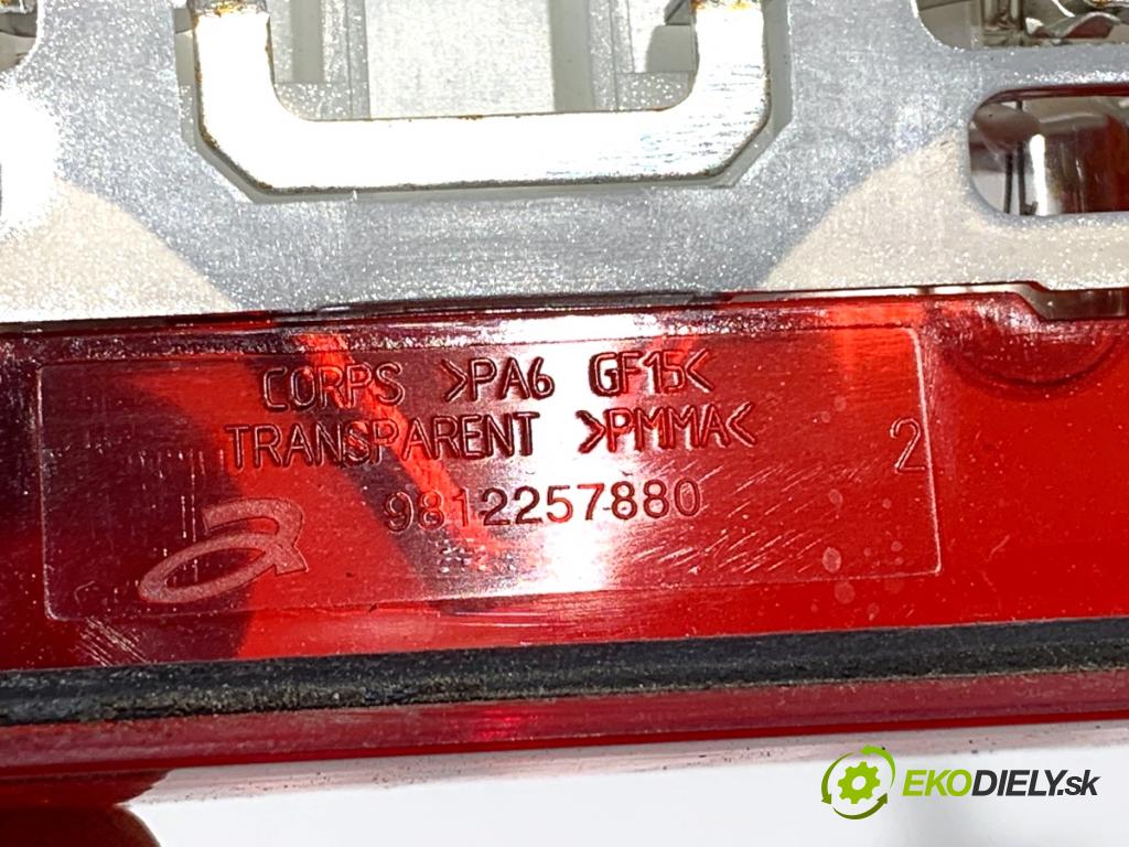 CITROEN C3 III liftback 2018 61 kW 1.2 PureTech 82 1199 Svetlo brzdových svetiel 9812257880