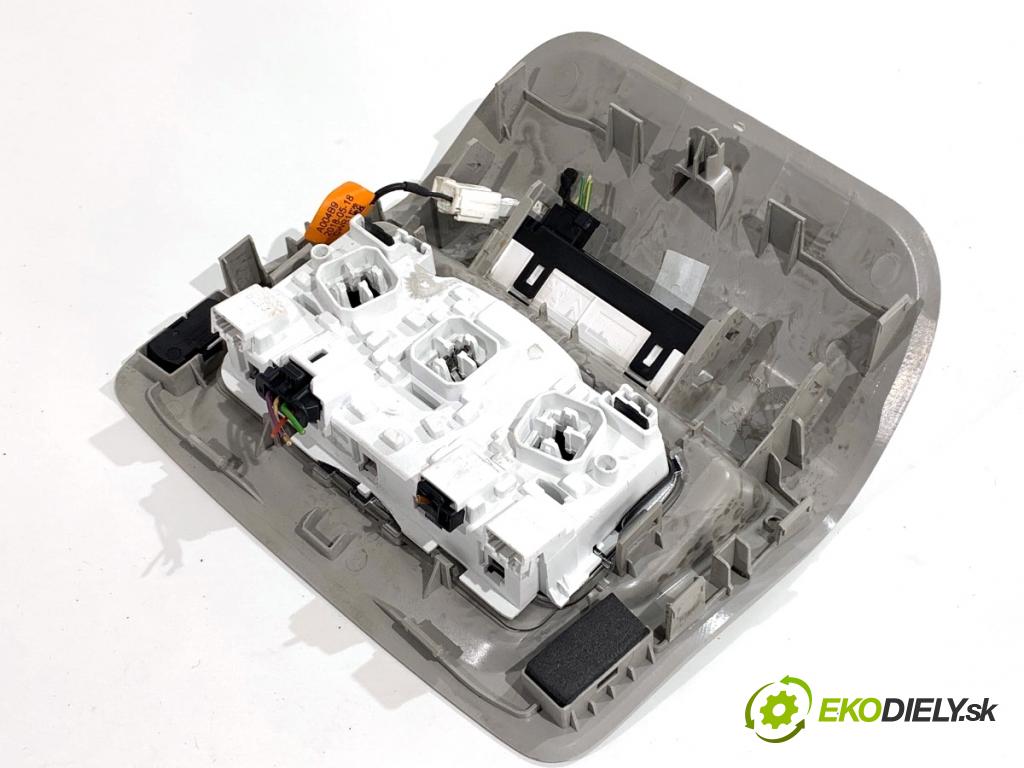 CITROEN C3 III liftback 2018 61 kW 1.2 PureTech 82 1199 Svetlo stropné 9811856677