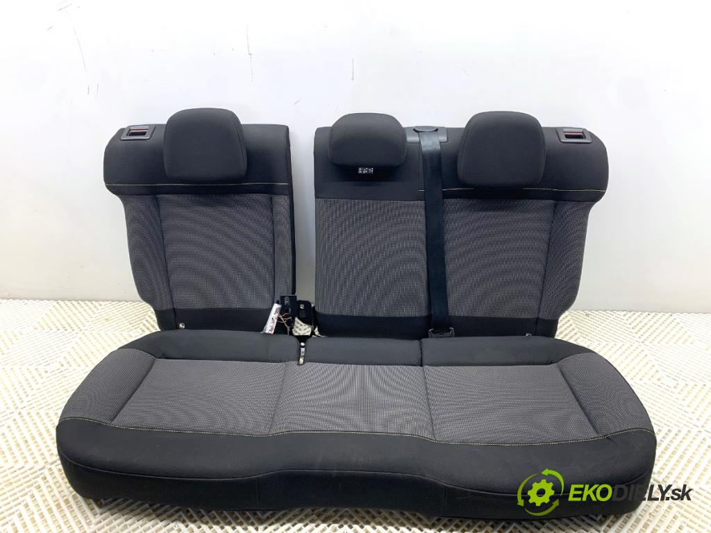 CITROEN C3 III liftback 2018 61 kW 1.2 PureTech 82 1199 Sedadlo druhý rad 
