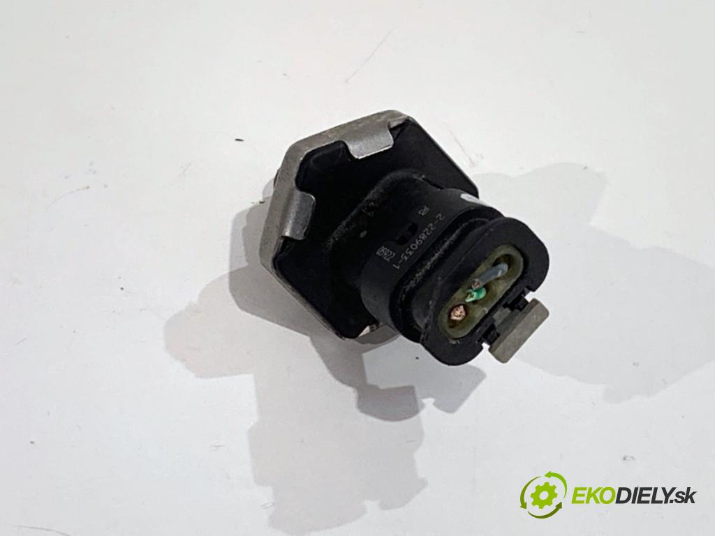 PEUGEOT 308 SW III Kombi 2022 96 kW PureTech 130 (FRHNSL, FRHNST) 1199 Snímač tlaku paliva 9812191080 (Snímač)