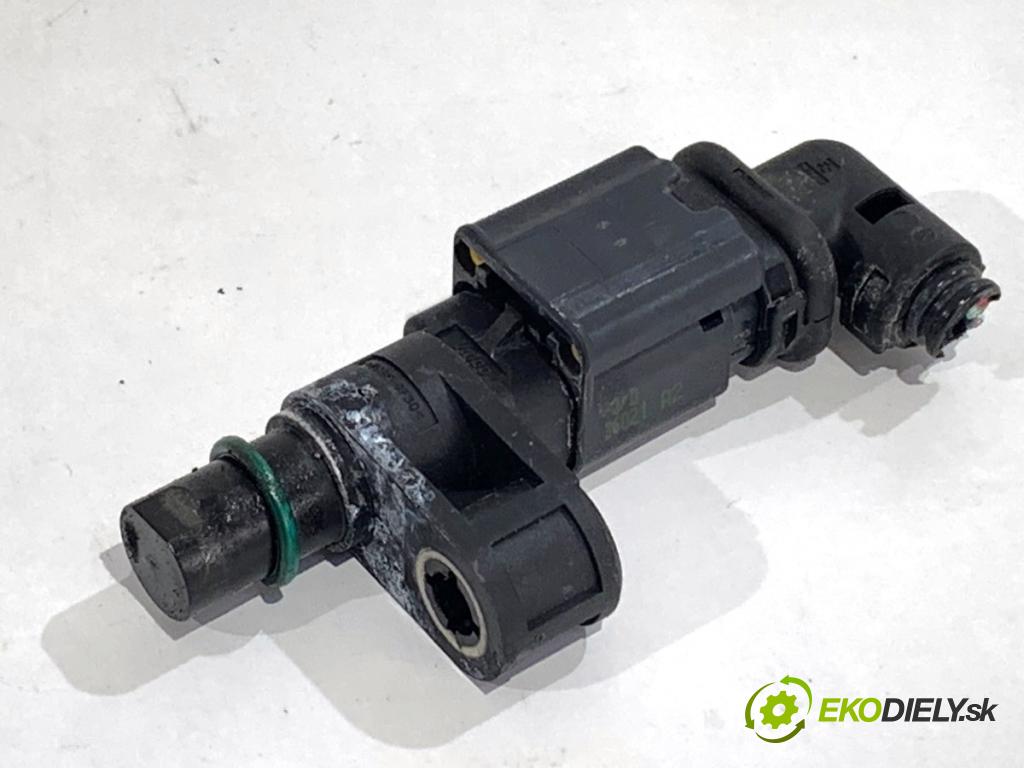 PEUGEOT 308 SW III Kombi 2022 96 kW PureTech 130 (FRHNSL, FRHNST) 1199 Snímač pozície vačkového hriadeľa 9688725080 (Snímač polohy kľukového hriadeľa)