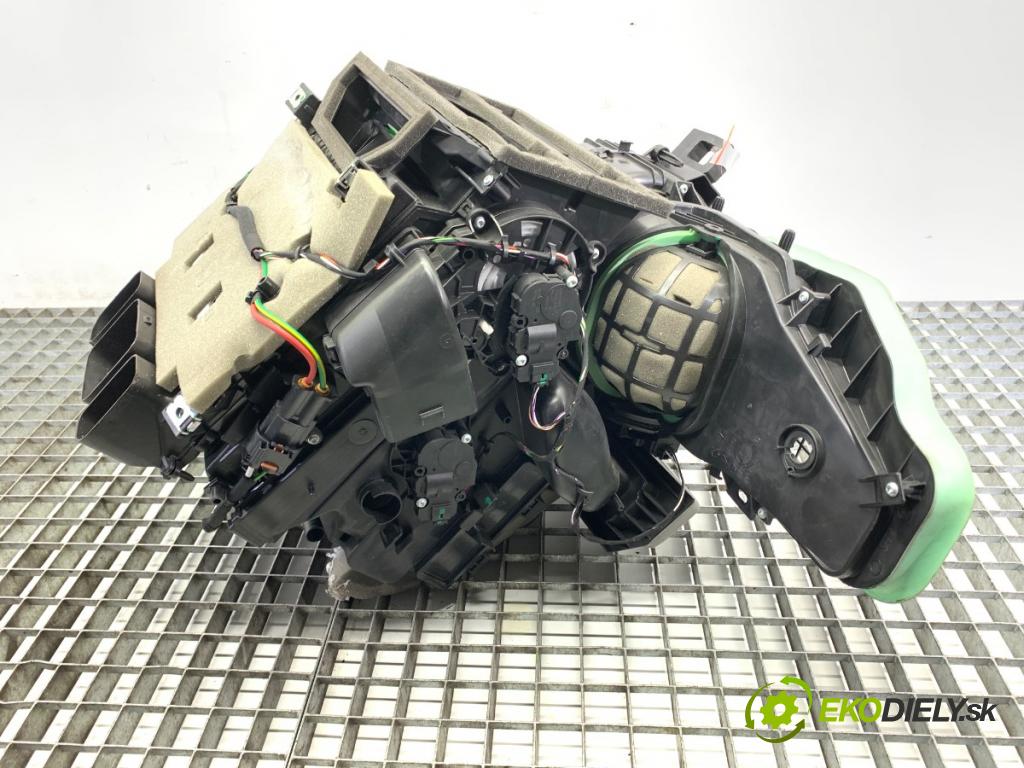 PEUGEOT 308 SW III Kombi 2022 96 kW PureTech 130 (FRHNSL, FRHNST) 1199 Výhrevné teleso, radiátor kúrenia komplet KOMBAJN 9833951780 (Radiátor kúrenia)