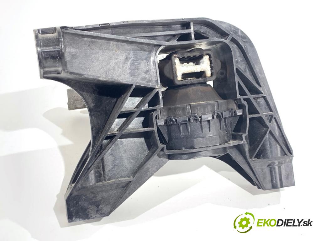 PEUGEOT 308 SW III Kombi 2022 96 kW PureTech 130 (FRHNSL, FRHNST) 1199 AirBag Motor ľavy 091622