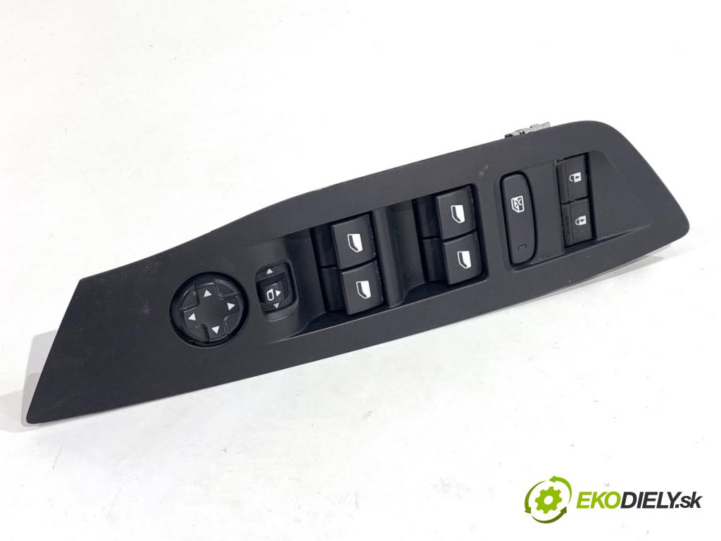 PEUGEOT 308 SW III Kombi 2022 96 kW PureTech 130 (FRHNSL, FRHNST) 1199 Prepínač okien 98349233ZD (Prepínacie páčky pod volantom)