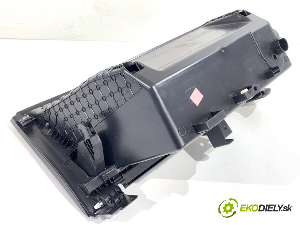 PEUGEOT 308 SW III Kombi 2022 96 kW PureTech 130 (FRHNSL, FRHNST) 1199 Priehradka, kastlík spolujazdca  (Priehradka (kastlík))