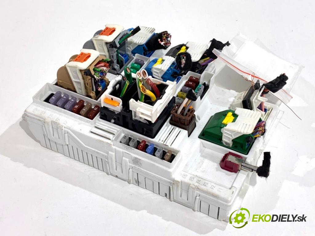 PEUGEOT 308 SW III Kombi 2022 96 kW PureTech 130 (FRHNSL, FRHNST) 1199 modul BSM 9851622580 (Řídící jednotka ostatní)