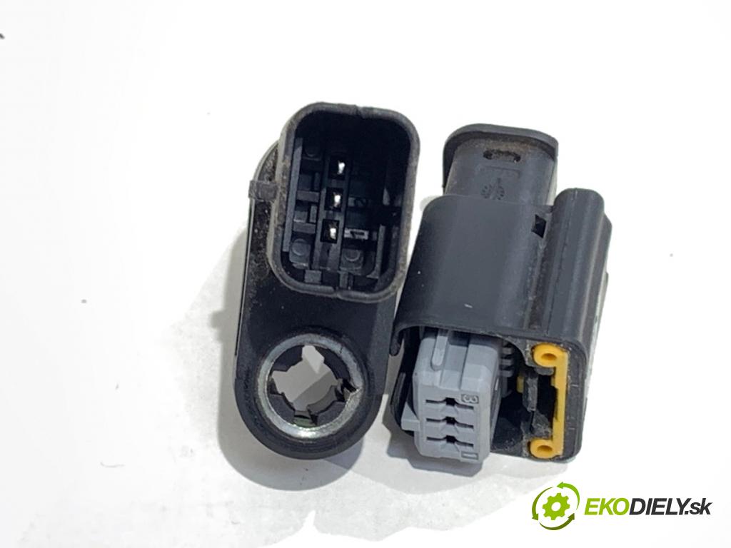 PEUGEOT 308 SW III Kombi 2022 96 kW PureTech 130 (FRHNSL, FRHNST) 1199 Snímač pozície vačkového hriadeľa 9688725080 (Snímač polohy kľukového hriadeľa)