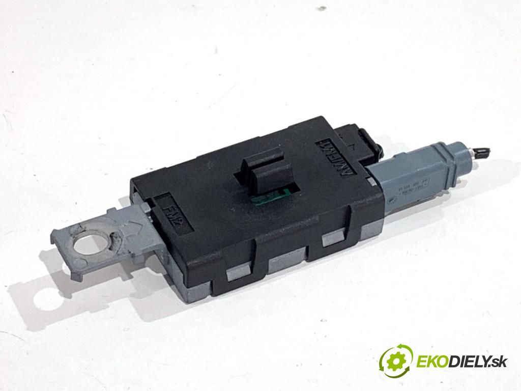 PEUGEOT 308 SW III Kombi 2022 96 kW PureTech 130 (FRHNSL, FRHNST) 1199 Zosilňovač 9833140080 (Zosilňovač)