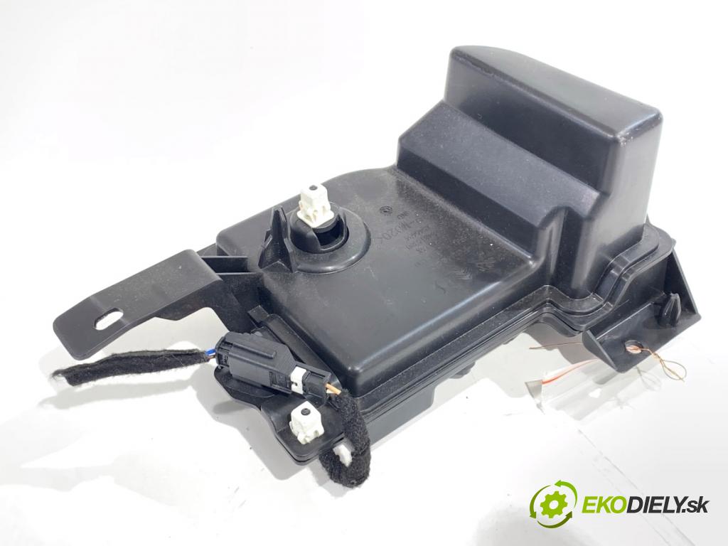 PEUGEOT 308 SW III Kombi 2022 96 kW PureTech 130 (FRHNSL, FRHNST) 1199 reproduktor dosky prístrojovky 9835434580