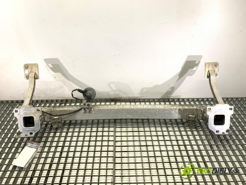 CITROEN C3 III liftback 2018 61 kW 1.2 PureTech 82 1199 výztuha nárazníka přední část 9801276380 (Přední výztuha)