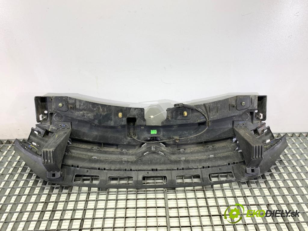 CITROEN C3 III liftback 2018 61 kW 1.2 PureTech 82 1199 mřížka maska 9812063477 (Přední mřížka (maska chladiče))