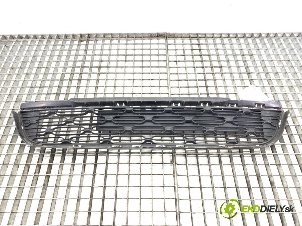 CITROEN C3 III liftback 2018 61 kW 1.2 PureTech 82 1199 Mriežky nárazníka predný stredna 9815134980