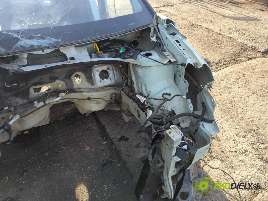 CITROEN C3 III liftback 2018 61 kW 1.2 PureTech 82 1199 karoséria ČTVRŤÁK: Blatník zad ľavy pravy prah strecha PODŁUŻNICA ľavy pravy