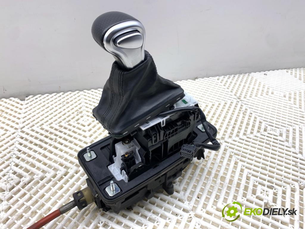 AUDI A7 4G liftback 2012 230 kW 3.0 TDI quattro 2967 Kulisa 4G1713041L (Rýchlostná páka (kulisa))