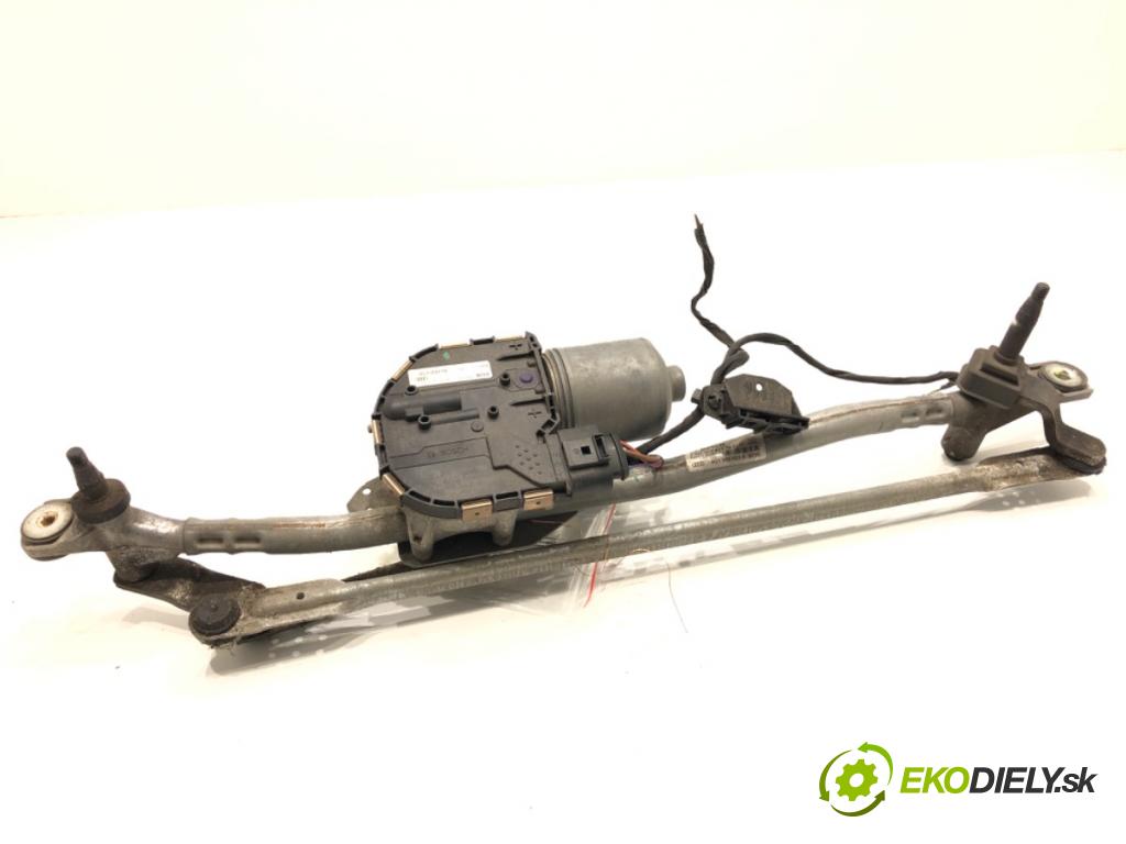 AUDI A7 4G liftback 2012 230 kW 3.0 TDI quattro 2967 Mechanizmus stieračov predný 4G1955023A (Motorček stieračov predný)