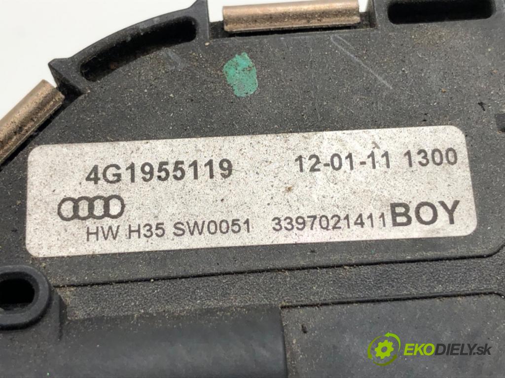 AUDI A7 4G liftback 2012 230 kW 3.0 TDI quattro 2967 Mechanizmus stieračov predný 4G1955023A (Motorček stieračov predný)