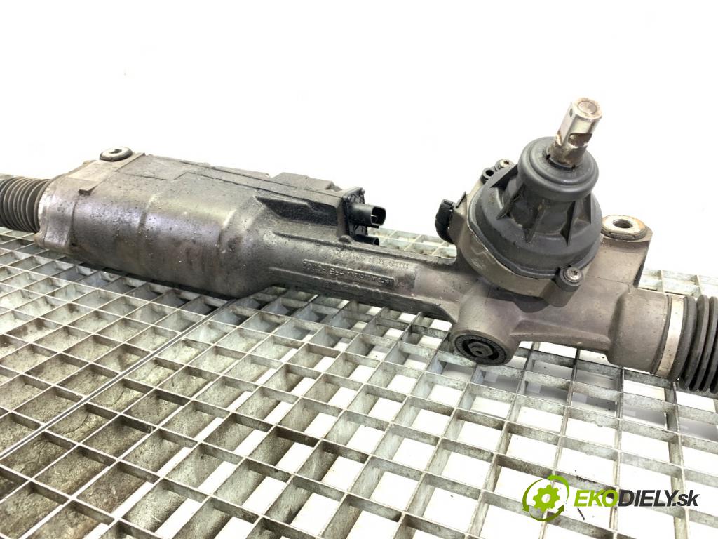 AUDI A7 4G liftback 2012 230 kW 3.0 TDI quattro 2967 řízení 4G1423105D (Řízení)