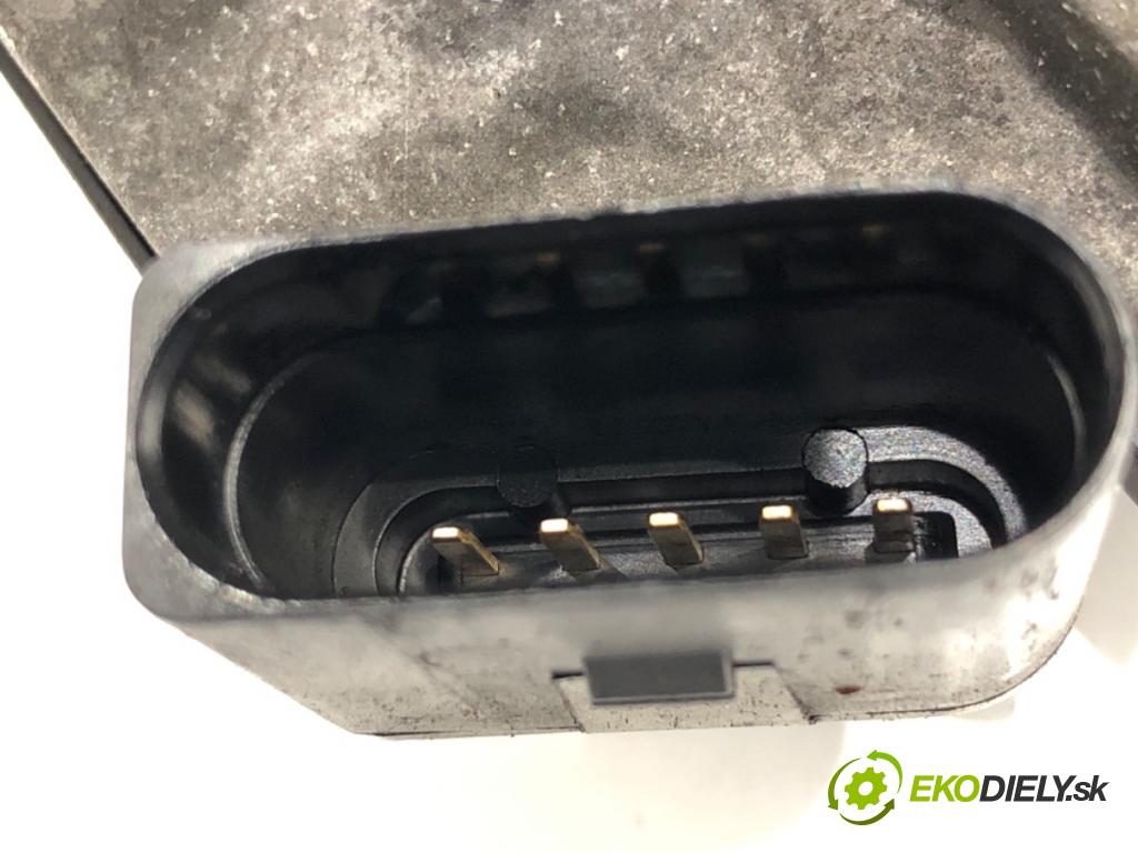 AUDI A7 4G liftback 2012 230 kW 3.0 TDI quattro 2967 Škrtiaca klapka 059145950AA (Škrtiaca klapka)