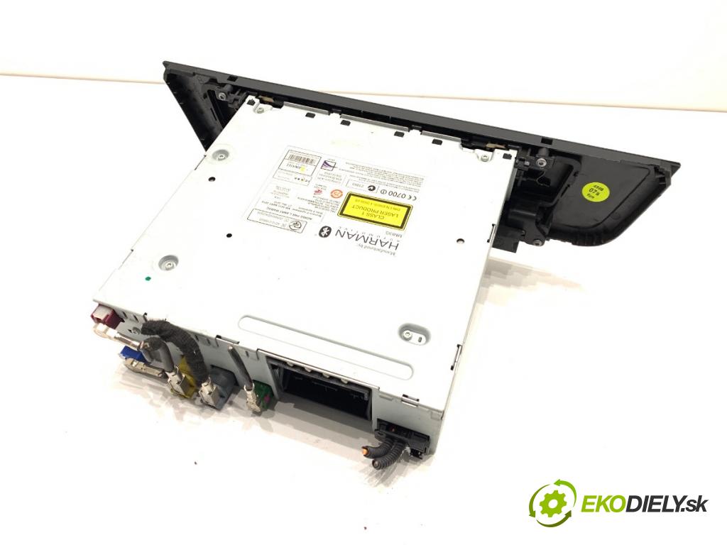 AUDI A7 4G liftback 2012 230 kW 3.0 TDI quattro 2967 RADIO 4G0035670G (Audio zariadenie)