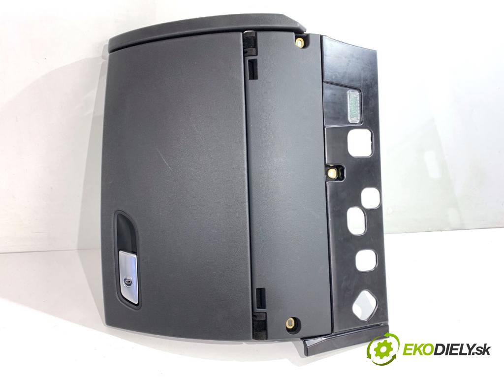 AUDI A7 4G liftback 2012 230 kW 3.0 TDI quattro 2967 Priehradka, kastlík spolujazdca  (Priehradka (kastlík))