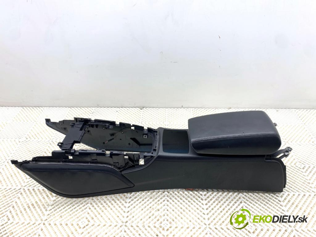 AUDI A7 4G liftback 2012 230 kW 3.0 TDI quattro 2967 Tunel středový  (Středový tunel)