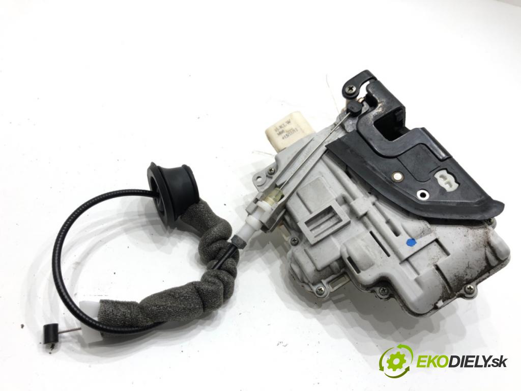 AUDI A7 4G liftback 2012 230 kW 3.0 TDI quattro 2967 zámok Dvere ľavy zad 4G0839015