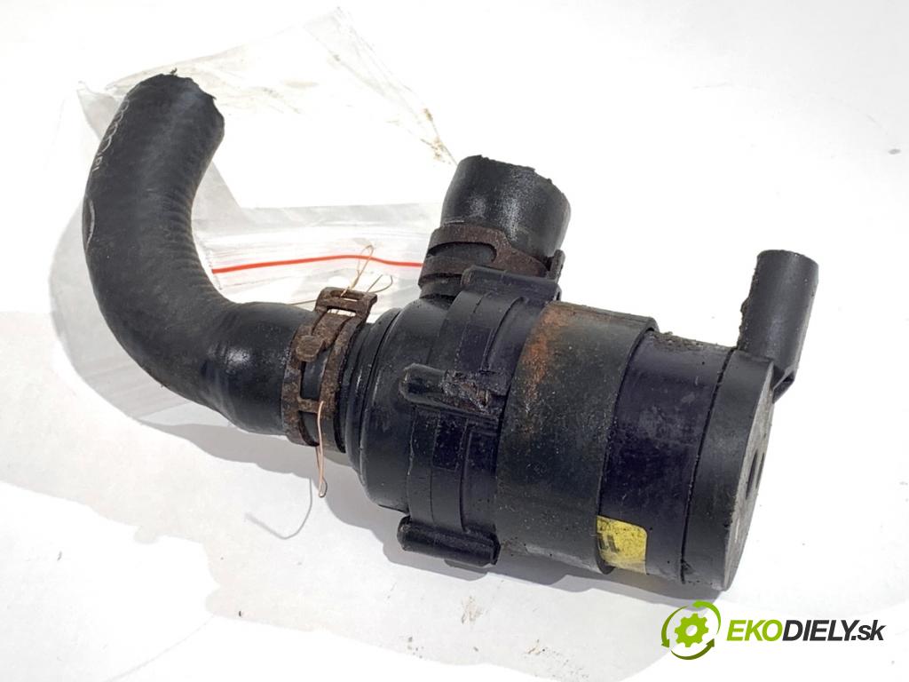 AUDI A7 4G liftback 2012 230 kW 3.0 TDI quattro 2967 DALŠÍ: Pumpa vody 252517250000 (Vodná pumpa)