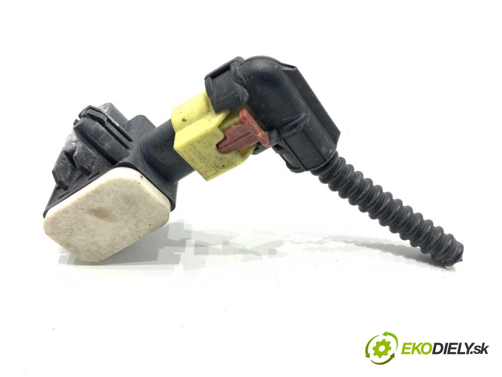 AUDI A7 4G liftback 2012 230 kW 3.0 TDI quattro 2967 Snímač nárazu 4H0959651A (Snímač nárazu)